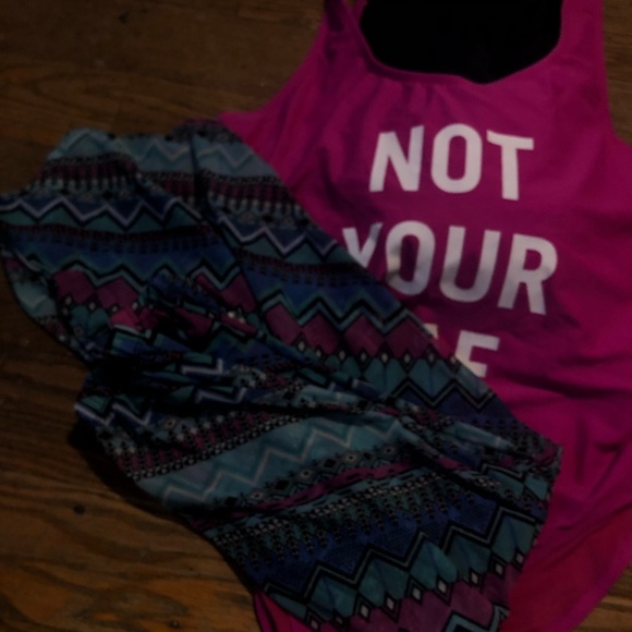 Ho pink bathing suit - Picture 2 of 2